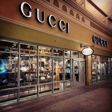 gucci factory outlet store locations.